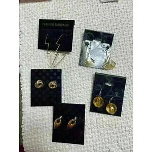 Earrings Lot of 5 pair  - pierced